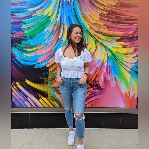 Meet your Posher, Joanna - Picture 4 of 5